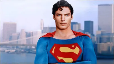 Quel acteur américain, décédé en 2004, a incarné Superman dans les films de la série entre 1978 et 1987 ?
