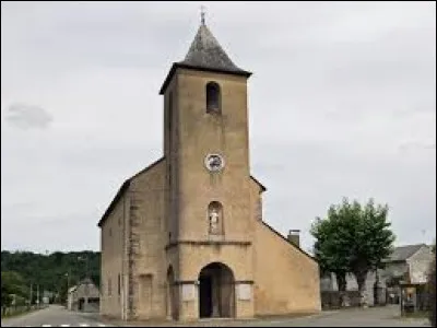 Voici l'église Saint-Vincent, à Escout. Village Béarnais, il se situe dans le département ...