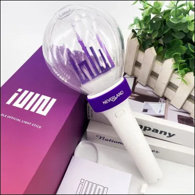 À quel groupe de k-pop appartient ce lightstick ?