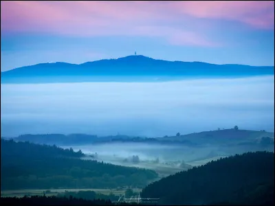 De quoi une personne eisoptrophobe a-t-elle peur ?