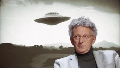 Nelson Monfort affirme avoir vu un OVNI (objet volant non identifié) dans les années 1980.
