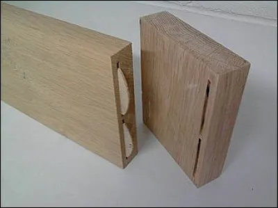 Quelle est cette technique pour réunir deux pièces de bois ?