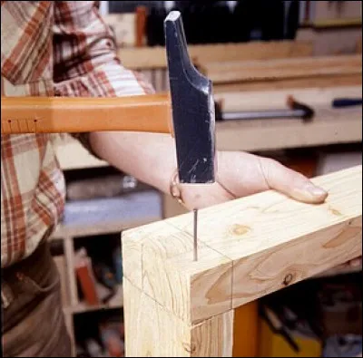 Quel est cet assemblage basique en bricolage ?