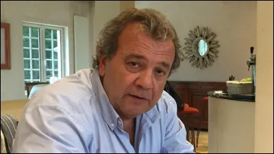 Que fait le journaliste Michel ?