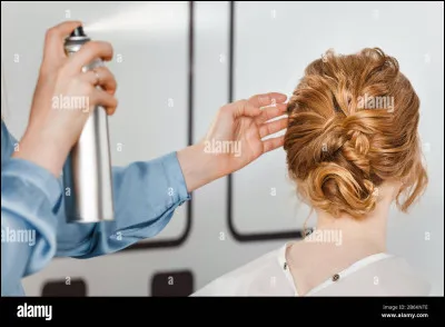 Tu vas chez la coiffeuse...