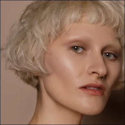 Tu as les yeux... 
(Choisis la couleur la plus proche.