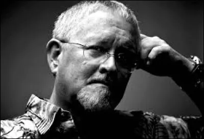 Orson Scott Card est lun des auteurs de sagas danticipation les plus prolifiques. Laquelle de ces sagas na pas été écrite par lui ?