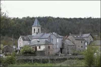 Village de l'arrondissement de Mende, sur la rive gauche du Lot, Les Salelles se situe dans le d&eacute;partement ...