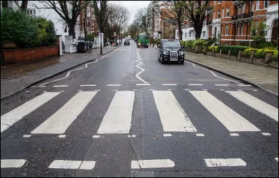 Quel est le nom de cette rue de Londres ayant donné son nom à un album des Beatles ?