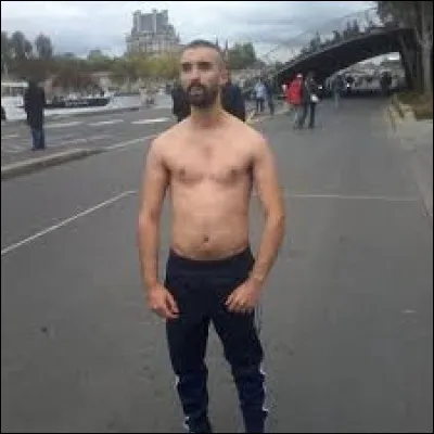 À qui doit-on la chanson "Pompelup" ?