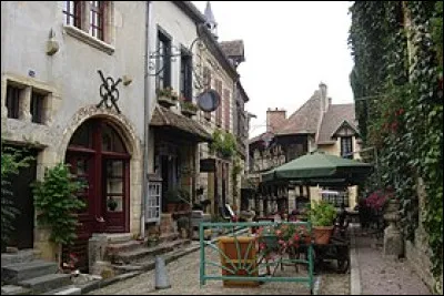 De qui parlait Napoléon 1er lorsqu'il à dit : "ils n'ont rien oublié ni rien appris" ?