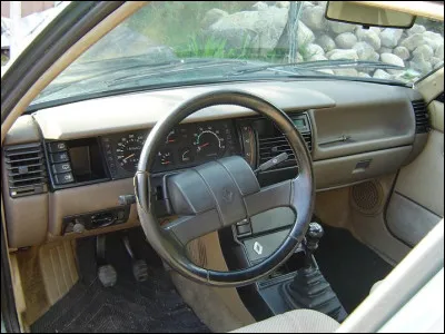 L'Encyclopédie de Diderot comprenait 35 volumes, dont combien de planches ?