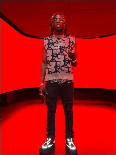 Qui est ce chanteur ?