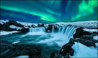 Au baccalauréat en série générale, vous aurez trois spécialités en Terminale !