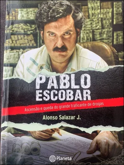 Pablo Escobar, narcotrafiquant, chef du Cartel de Medellin en Colombie, achetait pour 2500 dollars d'élastiques par mois !