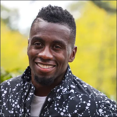 Dans quel sport s'illustre le Français Blaise Matuidi ?