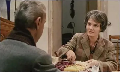 Dans quel film, sorti en 1963, est-elle Hélène Aughain, une antiquaire à Boulogne-sur-Mer, vivant avec Bernard, son beau-fils de retour d'Algérie et qui voit revenir Alphonse, son amour de jeunesse ?