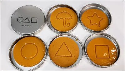 Dans le jeu du Dalgona (des biscuits), tu choisis quel symbole ? (Sans savoir lesquels ce sont, chaque choix est un symbole, ceci est pour voir la chance que tu as).