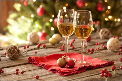 Heureusement que dans le m&ecirc;me coin, Papy Claude a pens&eacute; &agrave; choisir un vin moelleux qui accompagnera &agrave; merveille le foie gras du m&ecirc;me d&eacute;partement !