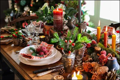 Les jours de fête, l'amie Bezounette aime boire un mojito, c'est son péché mignon ! De plus elle s'est chaussée avec de très élégants talons hauts. Elle avance vers la table des desserts en riant et en vacillant... Que risque-t-elle de prendre ?