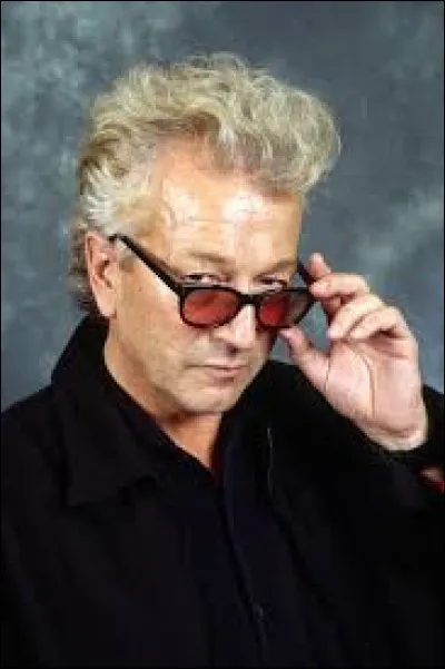 Quel est le prénom du producteur musical ayant pour nom Plamondon ?