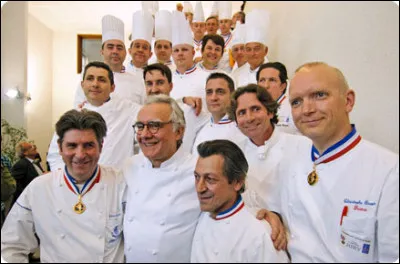 Que signifie l'acronyme MOF ?