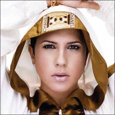 A qui doit-on la chanson "La Boulette" en 2006 ?