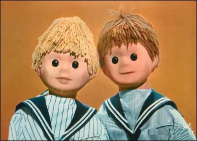 Quel est ce duo form&eacute; d'un fr&egrave;re et de sa soeur, h&eacute;ros de la s&eacute;rie enfantine "Bonne nuit les petits" ?