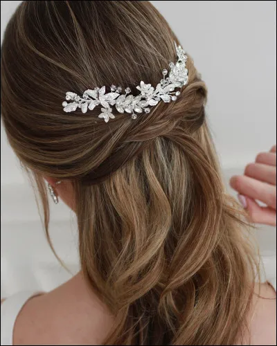 Tu as les cheveux...