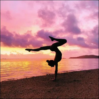 Ta prof te dit que tu as un très bon niveau et te propose de passer dans le groupe au-dessus ; quelle est ta réaction ?