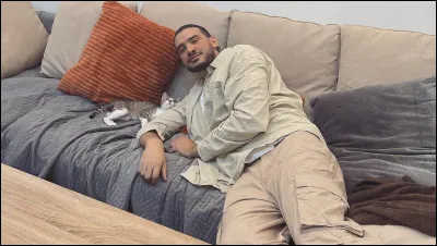 Avant sa carrière de streamer, sur quelle plateforme AmineMaTue a-t-il commencé à se faire un peu connaître ?