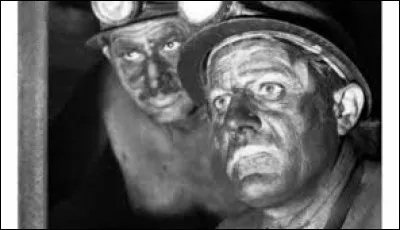 Au nord, c'étaient les corons...", refrain très connu : qui en est l'interprète ?