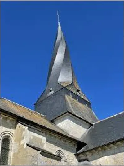 Dans quelle région trouve-t-on des clochers tors ?