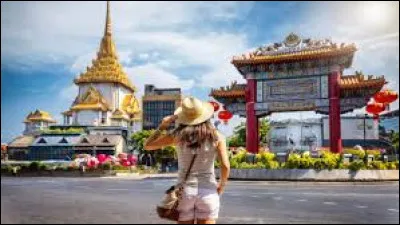 Nous resterons 10 jours sur Bangkok ! Laquelle de ces informations est fausse concernant cette ville ?