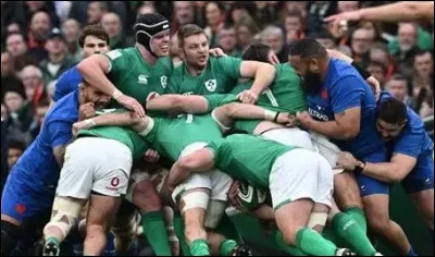 Comment sont les jambes du corsaire de Maurice Tourneur, dans son film de 1925 ?