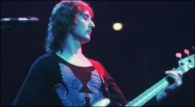 Il n'est pas un élément du groupe Queen. Qui est-ce ?