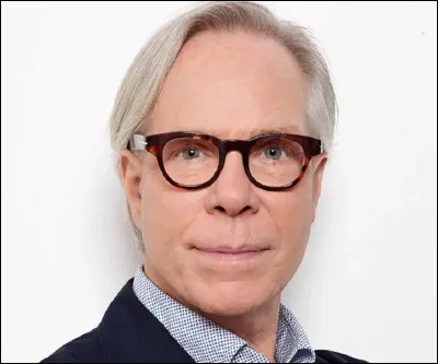 Qui est ce styliste américain en H, créateur éponyme de la marque de prêt-à-porter à son nom ?