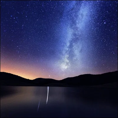 Que mesure la magnitude apparente d'une étoile ?