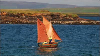 Quel nom désigne un type d'embarcation ?