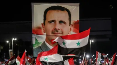 Après le décès d'Hafez el-Assad, c'est son fils Bachar qui accède au pouvoir : c'était en ...
