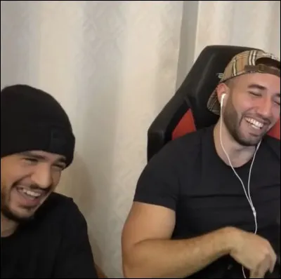 Qui a fait une mini-série de vidéos dans laquelle il visitait des villes perdues en France ?