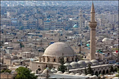 Dans quel pays se trouve la ville d'Alep ?