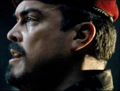 Dans The Expendales, quel est le nom du Genral que doivent affronter Barney Ross et sa troupe ?