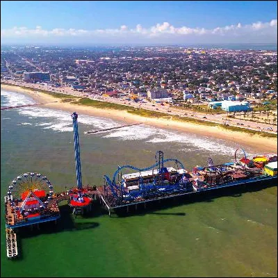 Quel chanteur soul natif de Galveston, au Texas, a connu le succès avec le titre "You're the First, the Last, My Everything" ?