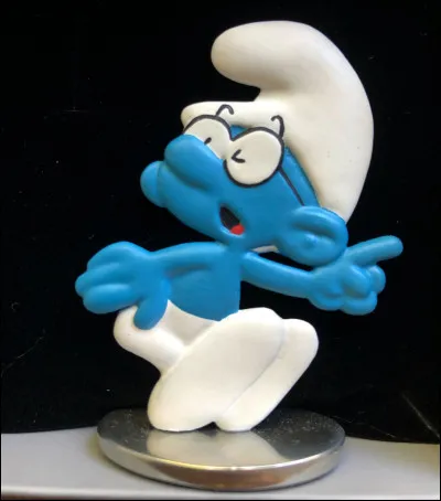 Comment s'appelle le Schtroumpf de l'image ci-dessus ? 2 réponses.