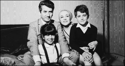 1965 - Quels étaient les prénoms de Mr et Mme Lagarde, ce couple aisés de parisiens dans "Les Saintes Chéries" ?