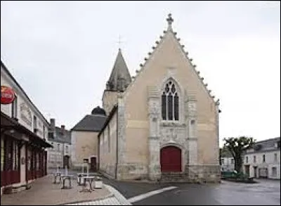Je vous emmène maintenant dans le Centre-Val-de-Loire, à Genillé. Commune de l'aire d'attraction Lochoise, elle se situe dans le département ...
