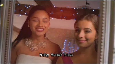 Qui est la coloc de chambre de Zoe ?