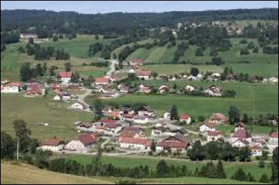 Nous partons en Bourgogne-Franche-Comté, dans la micronation du Saugeais, à La Longeville. Village de l'aire d'attraction Pontissalienne, il se situe dans le département ...