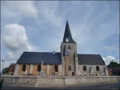 Commune normande, dans l'arorndissement de Bernay, Rougemontiers se situe dans le département ...